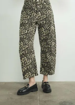 Aaron & Amber - Leopard High Rise Barrel Denim Jeans