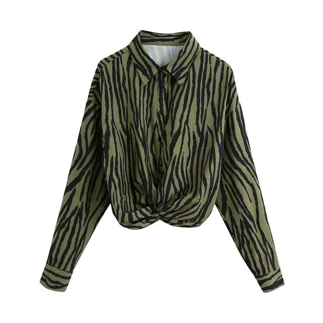 KNOT ANIMAL PRINT CROPPED BLOUSE