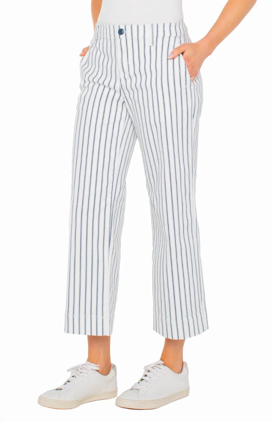 Patch Pocket Wide Leg Crop Denim