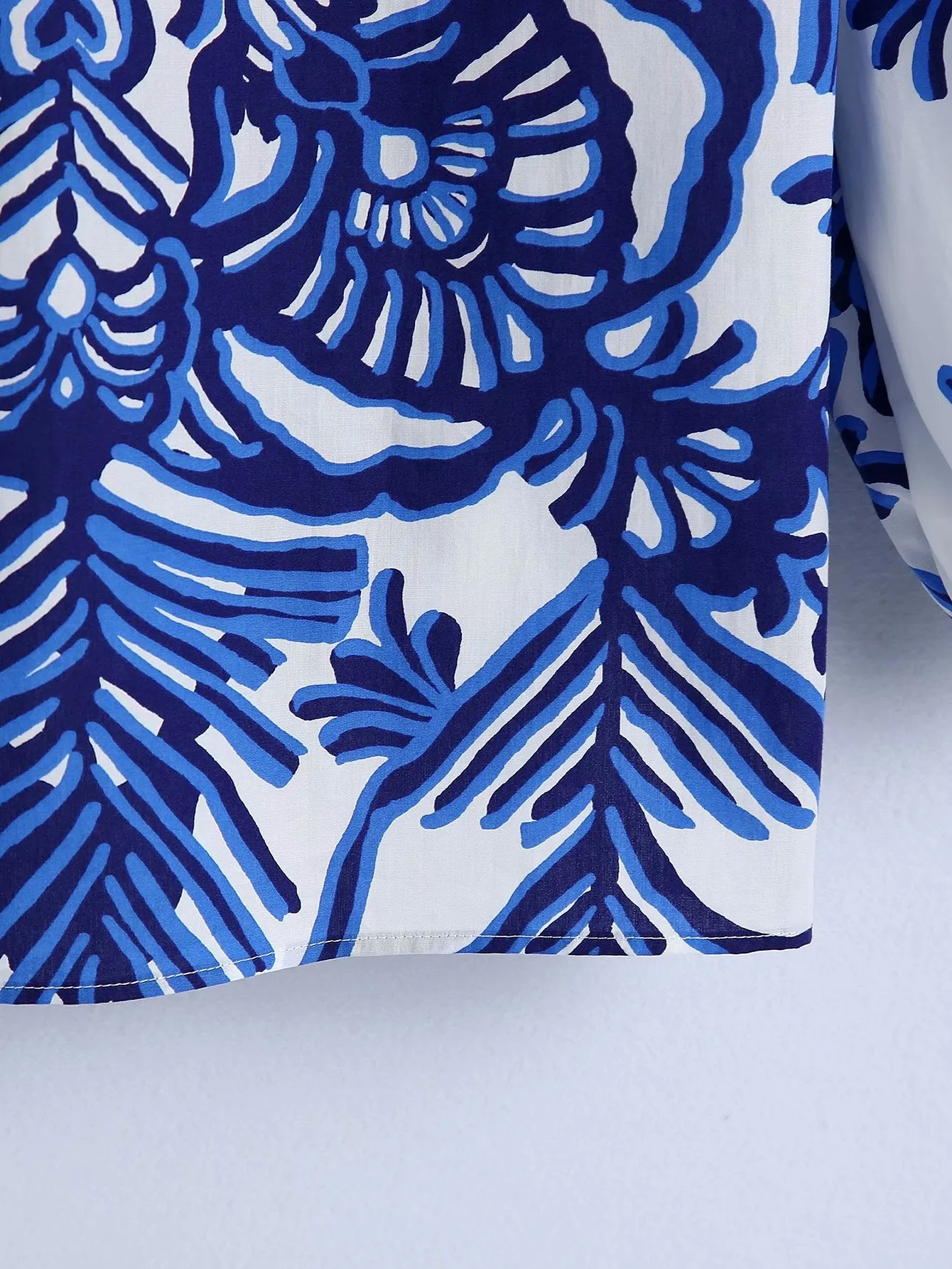 TOTEM PRINTED ASYMMETRIC BLOUSE