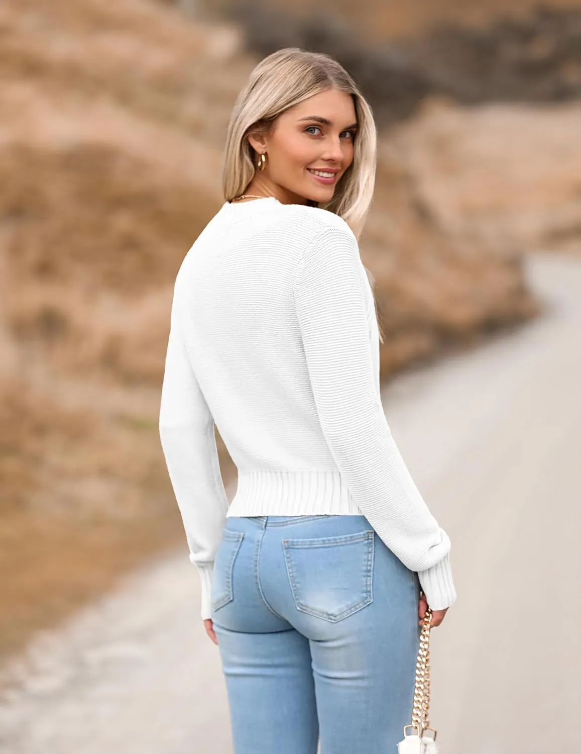 Zeagoo Women's 2024 Fall Crewneck Cropped Sweater