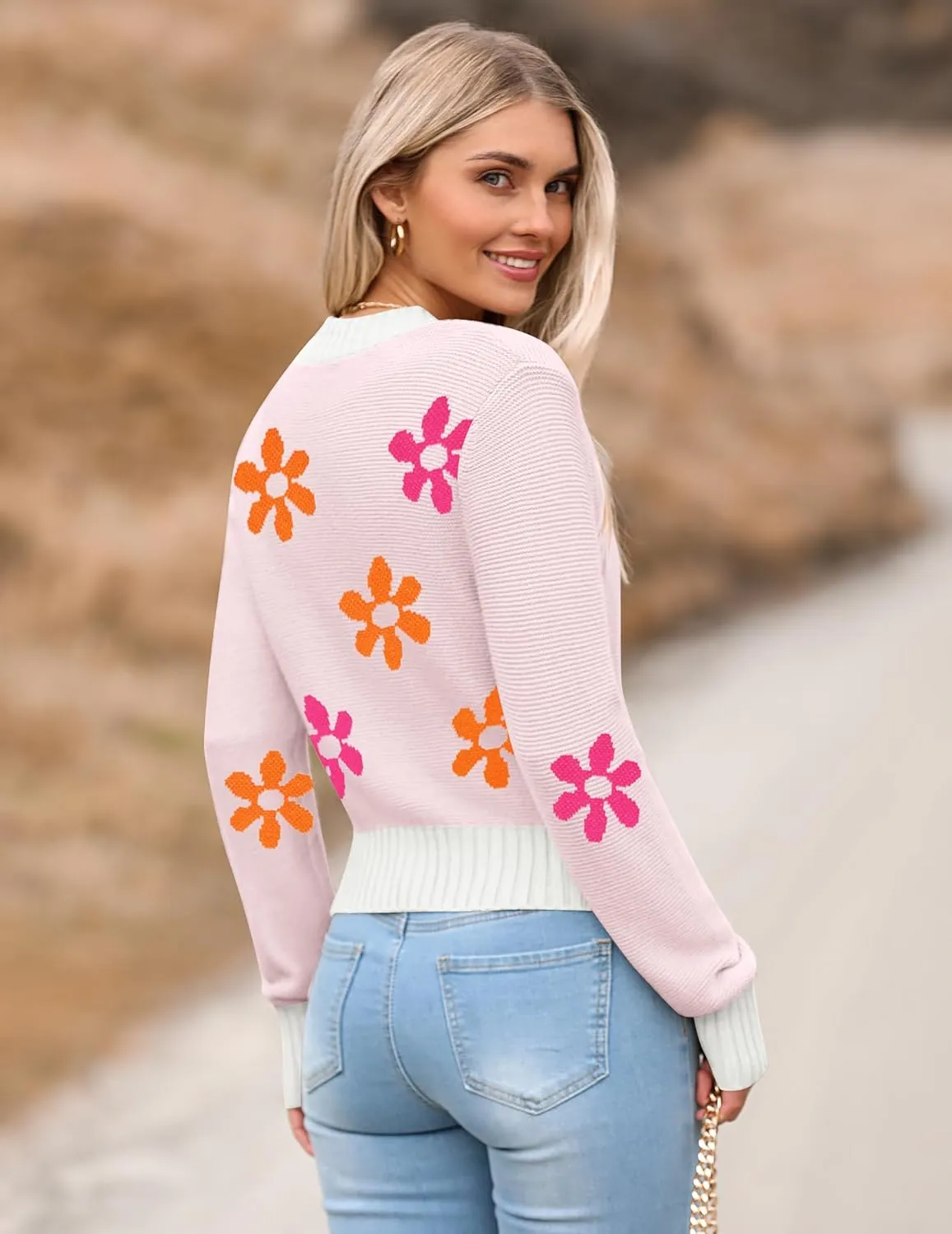Zeagoo Women's 2024 Fall Crewneck Cropped Sweater