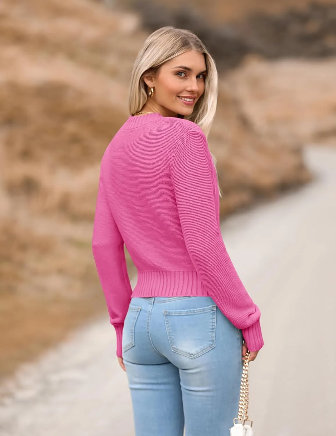Zeagoo Women's 2024 Fall Crewneck Cropped Sweater